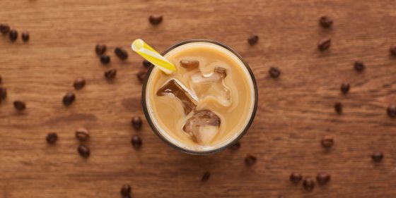 Selective focus of ice coffee