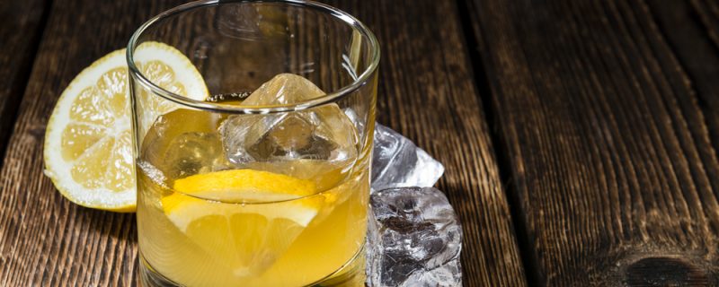 10 Bar Snacks to Pair with Your Favourite Classic Cocktail - CPI