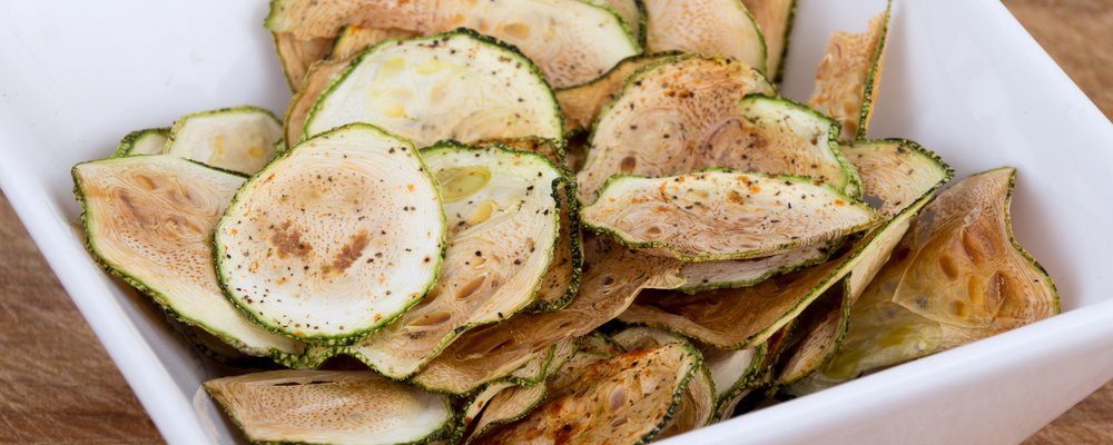Zucchini thin chips oven baked